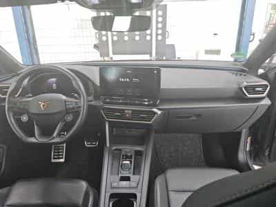 Cupra Leon VZ 2.0 TSI 301cv  CUIR / PANORAMA / SATELLITES (2023) - Foto 4