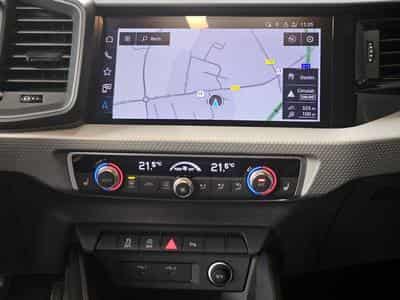 Audi A1 Sportback S line 35 TFSI S tronic (2024) - Foto 12