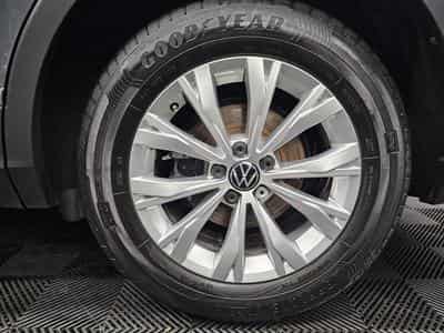 VW Tiguan Life 2.0 TDI 150 DSG7 (2023) - Foto 7