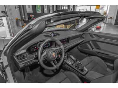 Porsche 911 911/992.2 TARGA 4 GTS / FACELIFT MY2025 / SOFORT (2025) - Photo 4