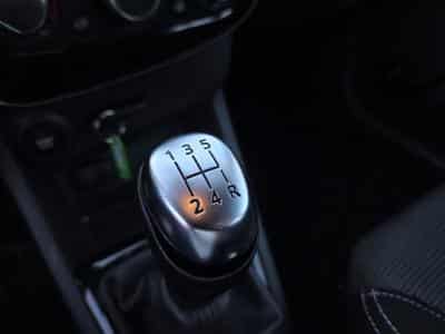 Renault Clio IV TREND ESSENCE (2019) - Photo 12
