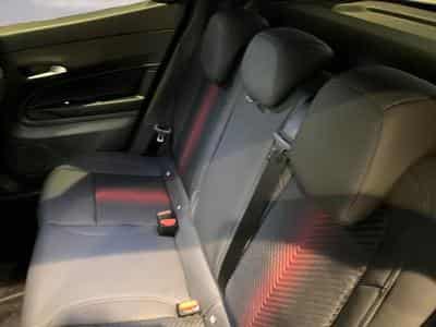 Alfa-Romeo Junior 1.2 Hybrid 136 eDCT6 TI (2025) - Foto 13