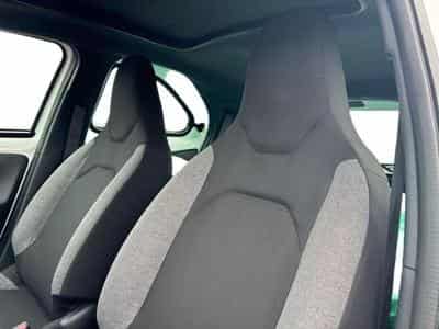 Toyota Aygo X Play (2023) - Photo 11