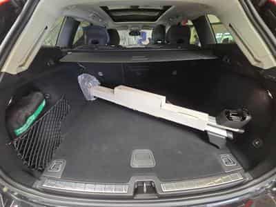 Volvo XC60 B4 Plus Dark / Essence (2024) - Photo 15