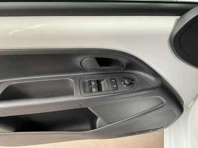 VW UP 32kWh+Move+P.Design+P.Aide+ (2023) - Foto 14