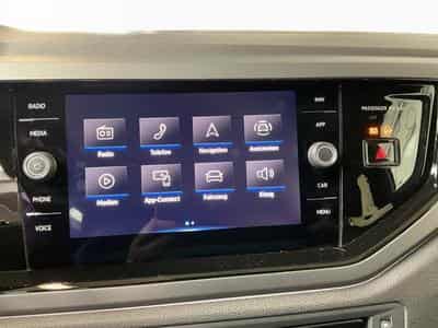 VW Taigo R-Line+DSG+Black-Style+Keyless+AHK (2023) - Foto 13