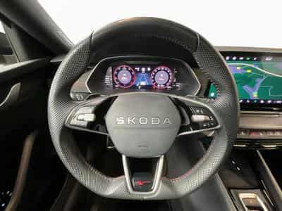 Skoda Octavia Combi+RS+DSG+SUEDIA+Pano+360+AHK (2025) - Photo 10
