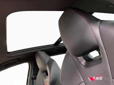 Skoda Octavia Combi+RS+DSG+SUEDIA+Pano+360+AHK (2025) - Photo 15