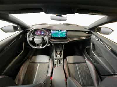 Skoda Octavia Combi+RS+DSG+SUEDIA+Pano+360+AHK (2025) - Photo 2