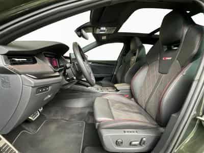 Skoda Octavia Combi+RS+DSG+SUEDIA+Pano+360+AHK (2025) - Photo 9