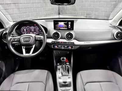 Audi Q2 35 TFSI S-Line 150 CV *ATTELAGE* (2021) - Foto 9