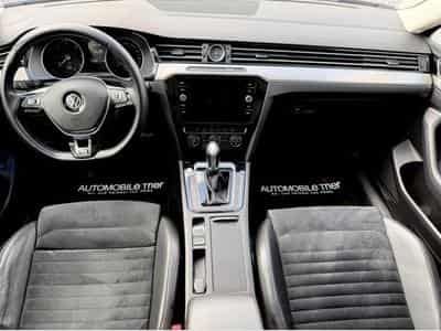 VW Passat Passat Variant R Line 2.0 TDI DSG 4Motion (2019) - Photo 10