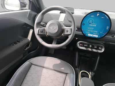 Mini Aceman (2025) - Foto 10