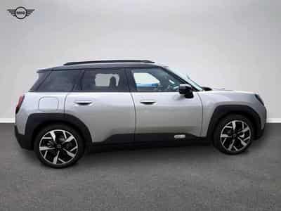 Mini Aceman (2025) - Foto 15