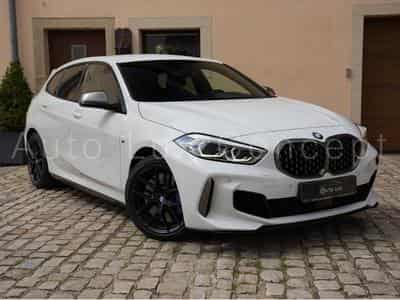 BMW M135 i xDrive (2019) - Photo 2