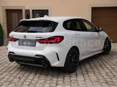 BMW M135 i xDrive (2019) - Photo 3