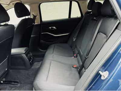 BMW 318 Touring 318 dA MHEV (2023) - Photo 13