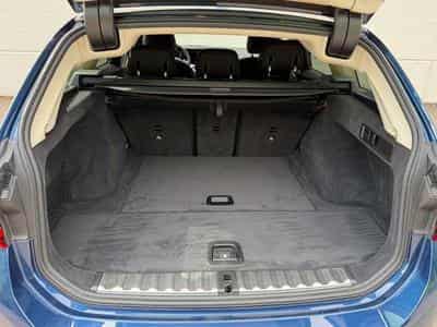 BMW 318 Touring 318 dA MHEV (2023) - Photo 14