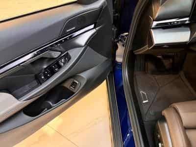 BMW 520 Touring (2025) - Foto 14