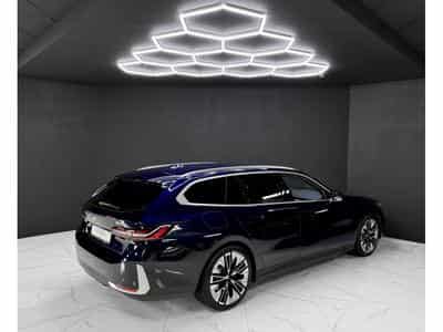 BMW 520 Touring (2025) - Foto 5