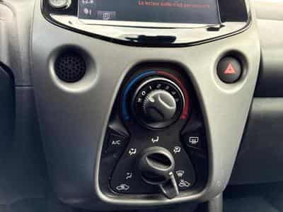 Toyota Aygo II X (2020) - Foto 15