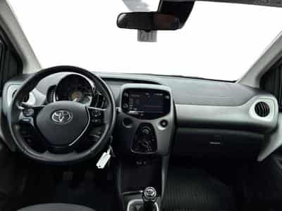 Toyota Aygo II X (2020) - Foto 8