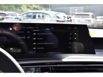 Peugeot 5008 Hybrid 145 Allure e-DCS6 ACC CAM360 JA19 NEUF (2026) - Foto 13