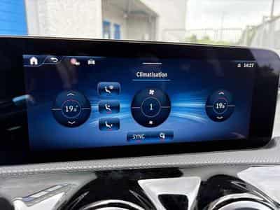 Mercedes CLA 200 CLA Shooting Brake 200D 150 CH AMG NIGHT EDITION (2025) - Photo 10