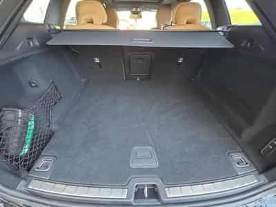 Volvo XC60 B5 AWD Ultra Dark / Essence (2025) - Foto 15