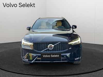 Volvo XC60 B5 AWD Ultra Dark / Essence (2025) - Foto 2