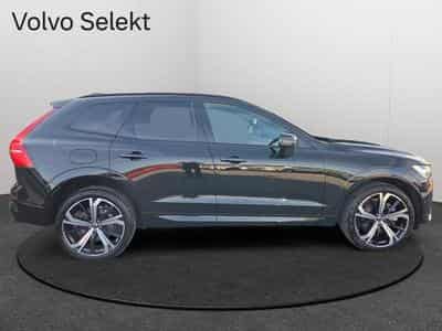 Volvo XC60 B5 AWD Ultra Dark / Essence (2025) - Foto 4