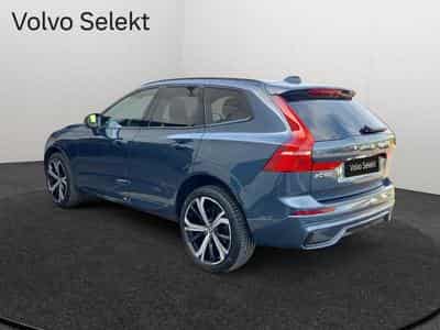 Volvo XC60 B5 AWD Ultra Dark / Essence (2025) - Foto 6