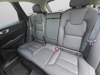Volvo XC60 B5 AWD Ultra  Dark / Essence (2025) - Foto 13