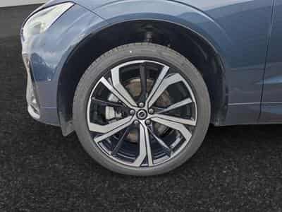 Volvo XC60 B5 AWD Ultra  Dark / Essence (2025) - Foto 14