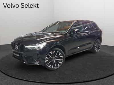Volvo XC60 B5 AWD Ultra Dark / Essence (2025) - Foto 1