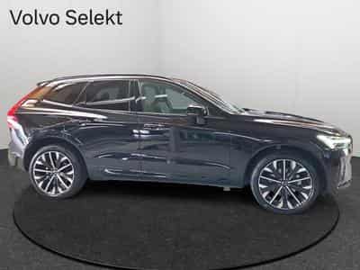 Volvo XC60 B5 AWD Ultra Dark / Essence (2025) - Foto 6