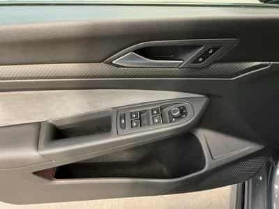 VW Golf R-Line+DSG+Pano+Rear-View+Nai+LED (2022) - Foto 14