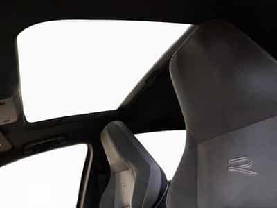 VW Golf R-Line+DSG+Pano+Rear-View+Nai+LED (2022) - Foto 15