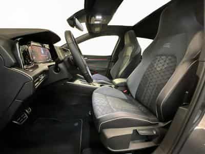 VW Golf R-Line+DSG+Pano+Rear-View+Nai+LED (2022) - Foto 9