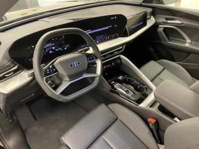 Audi Q5 SUV e-hybrid 299 CH / 220 KW quattro S tronic (2025) - Foto 4