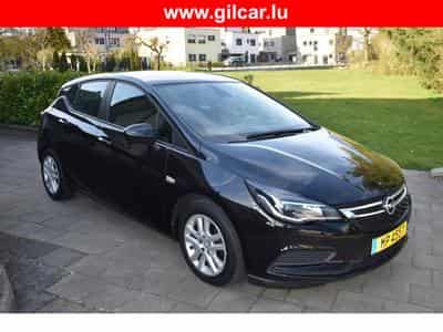 Opel Astra 1,6 CDTi (2018) - Photo 1