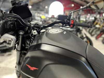 Moto Guzzi V85 TT  Strada (2026) - Photo 5