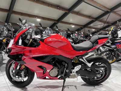 QJmotor SRK 800 RR (2026) - Photo 4