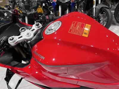 QJmotor SRK 800 RR (2026) - Photo 6