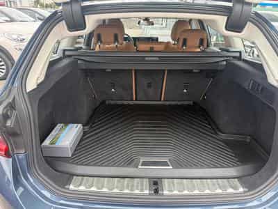 BMW 318 i BREAK AUTO 2.0 156CV BA8 (2024) - Photo 9