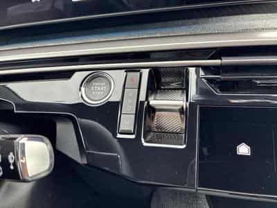 PEUGEOT 5008 Hybrid 136ch Allure e-DCS6 (2025) - Photo 11
