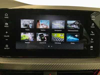 Skoda Kamiq Monte-Carlo+BVM+Pano+RearView (2025) - Photo 15