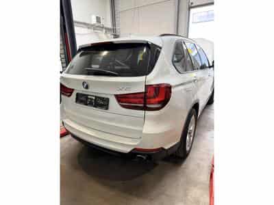 BMW X5 X5 xDrive 30 d/ /7Sitzer/Toit ouvrant Pano/19/bi xénon/Leder (2014) - Photo 4