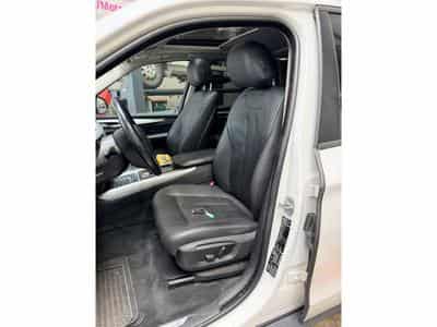 BMW X5 X5 xDrive 30 d/ /7Sitzer/Toit ouvrant Pano/19/bi xénon/Leder (2014) - Photo 6
