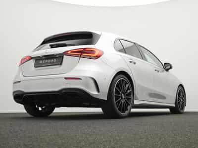 Mercedes A 200 AMG-Line Pano+Multi+19"+Ambi (2022) - Foto 9